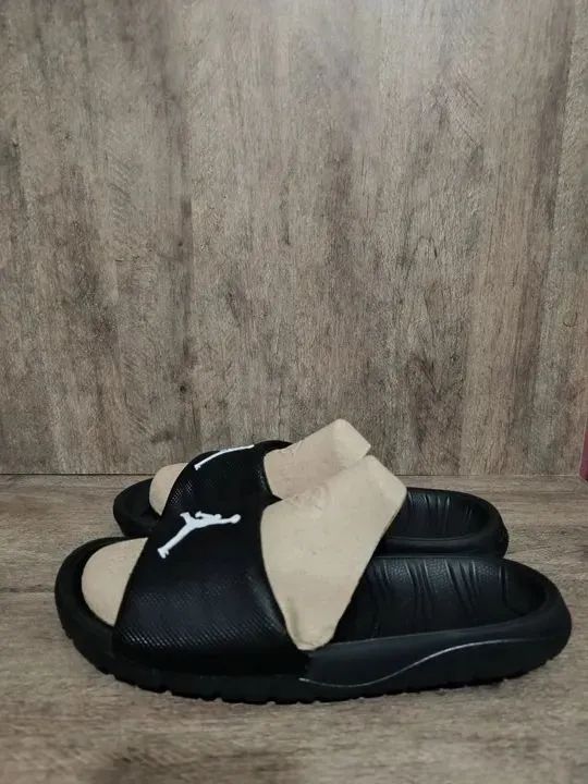 Chinelo Nike Jordan - Preto