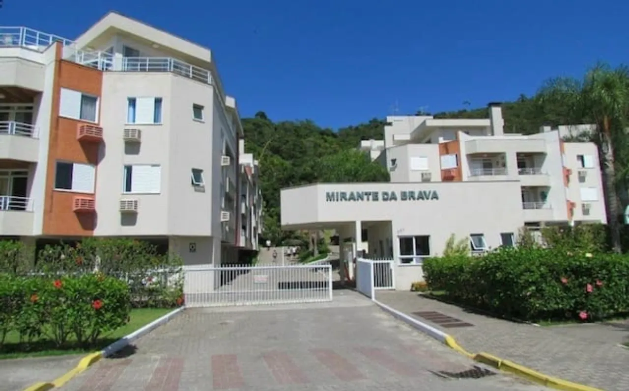 Aluguel apartamento 2 dormitórios Brava