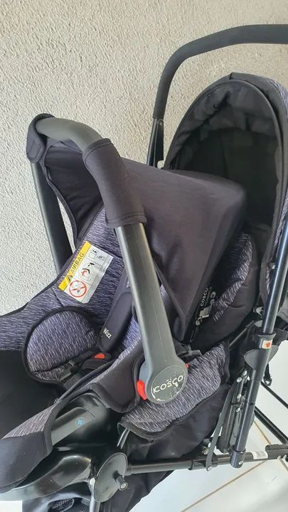 Carrinho de bebê Cosco aceito trocas - Foto 4