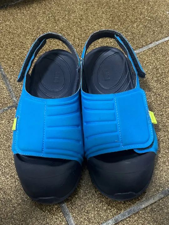 Três pares de sapatos bibi tamanho 32 - Foto 5