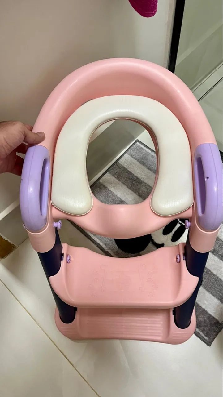 Troninho Redutor Assento Vaso Sanitário Infantil Com Escada - Foto 2