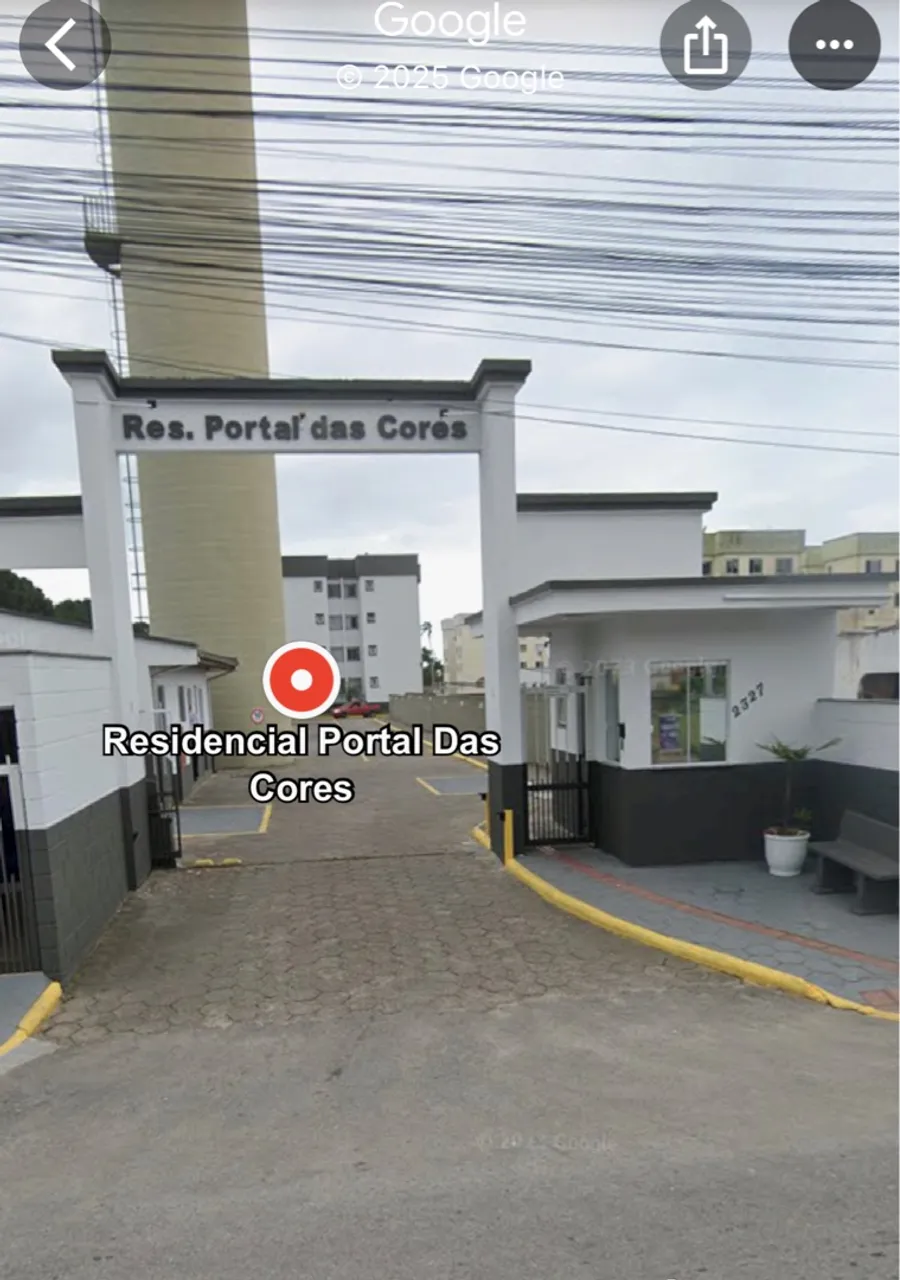 Apartamento semi-mobiliado no bairro Rio Caveira.
