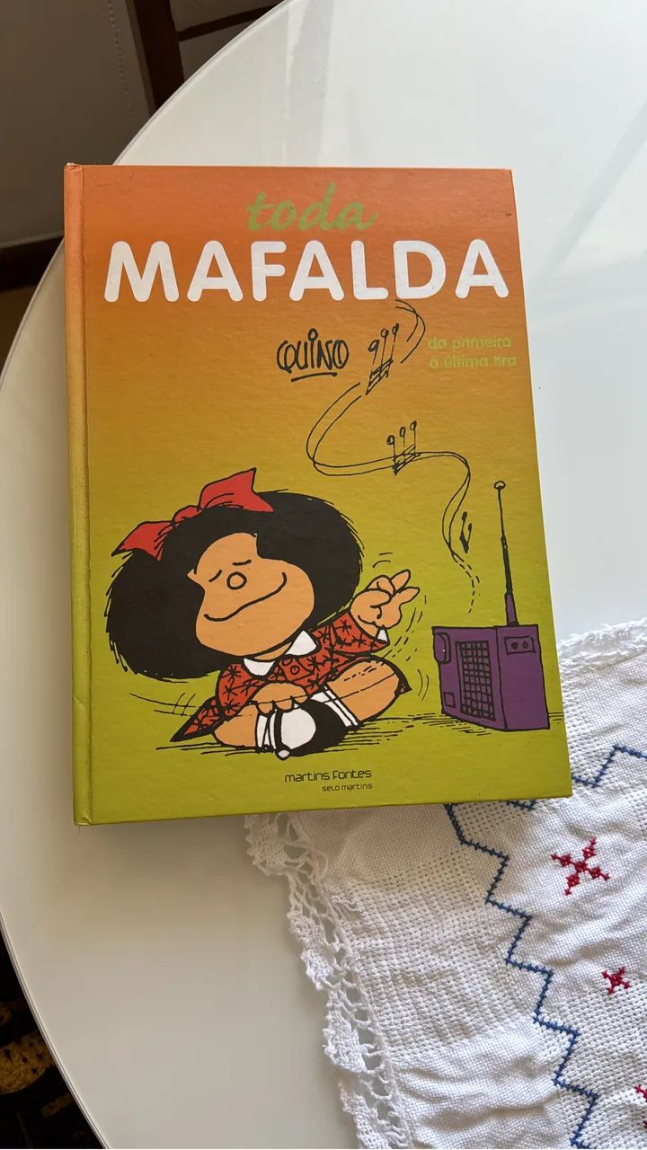 Malfada livro capa dura