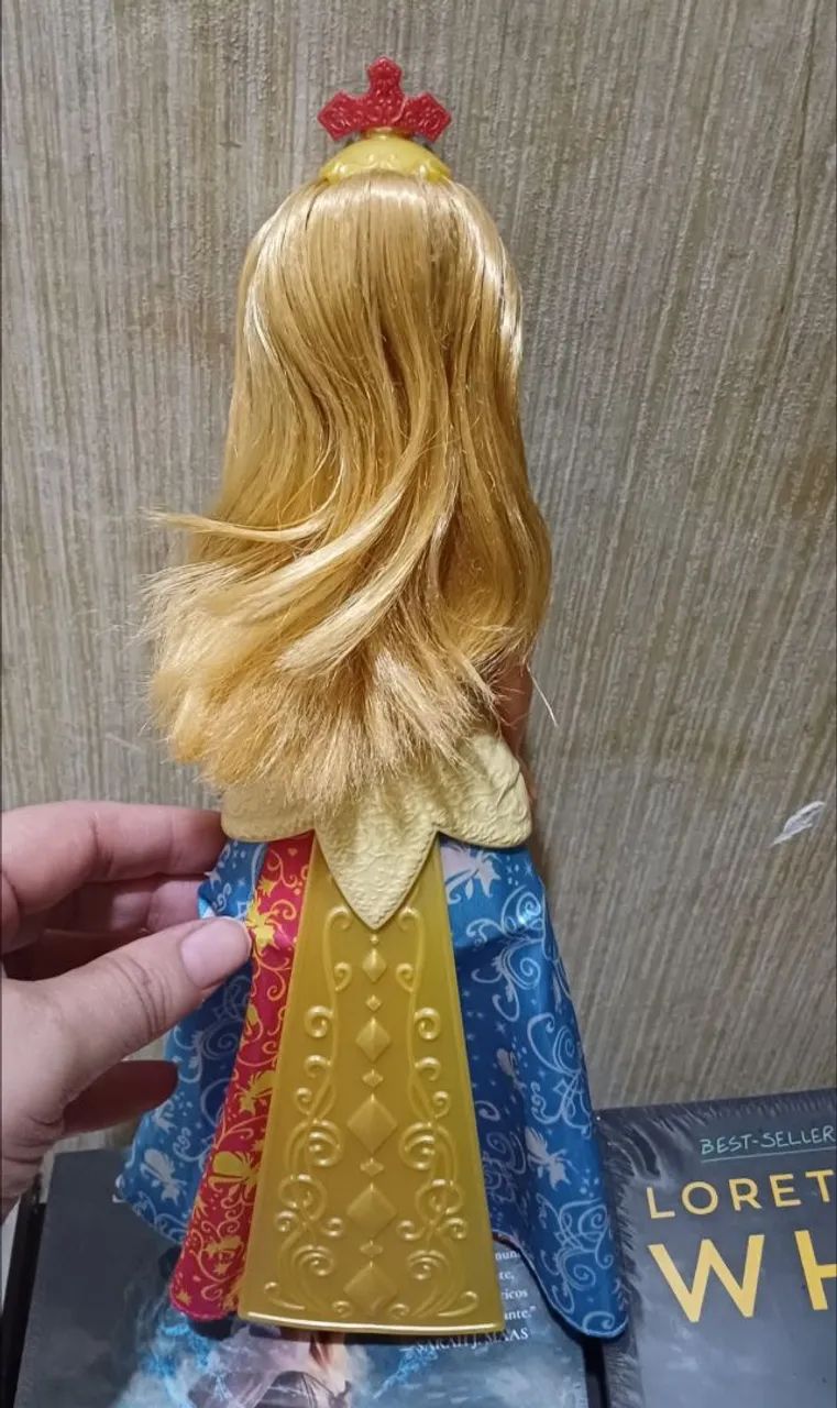Boneca Princesa Aurora, a Bela Adormecida - Foto 3
