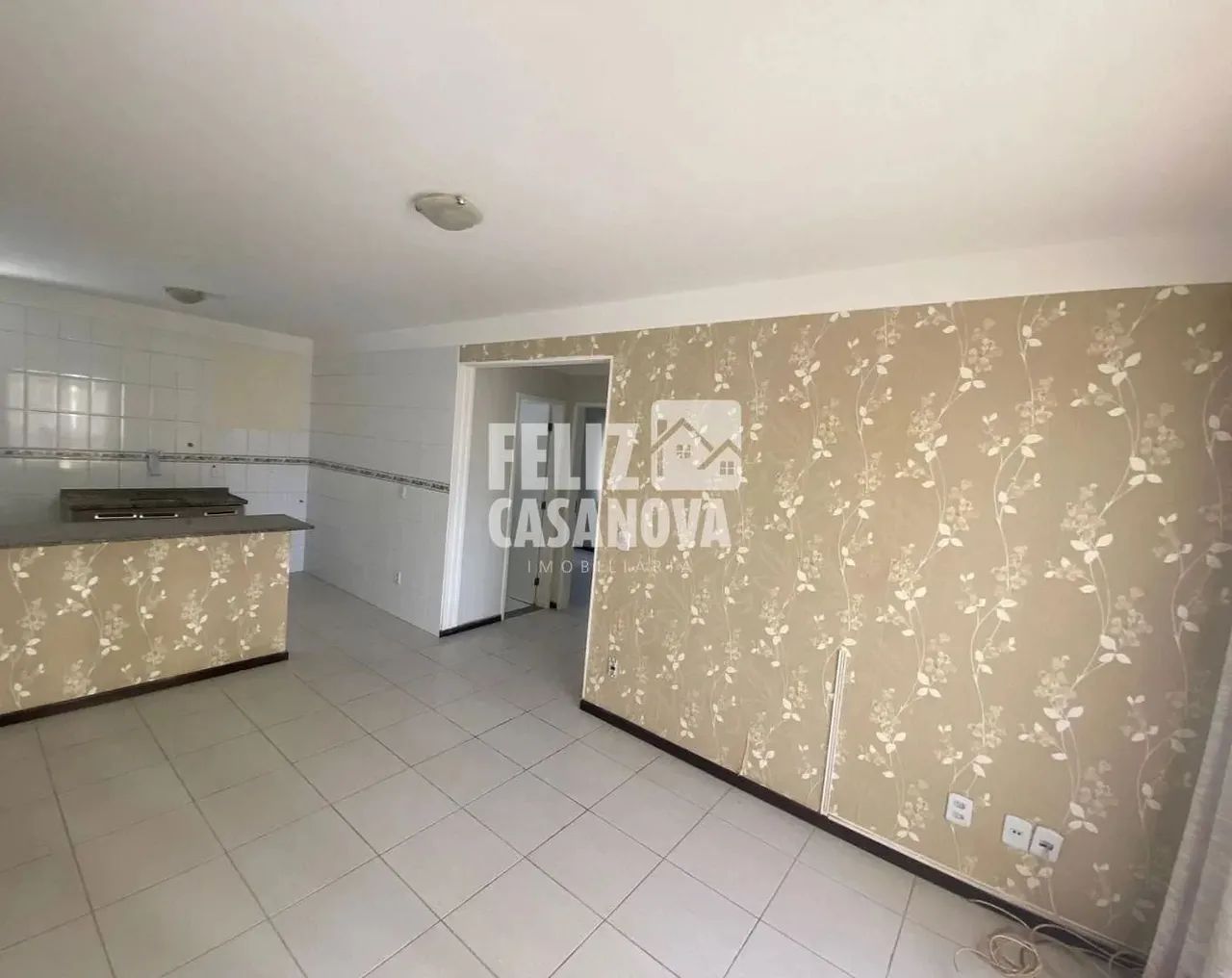 Apartamento com 2 Quartos - Centro