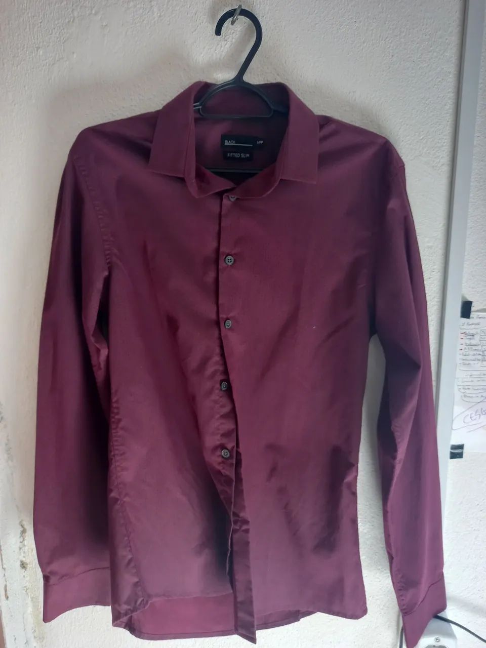 Camisa social vermelha cor de vinho 1/PP Fitted slim