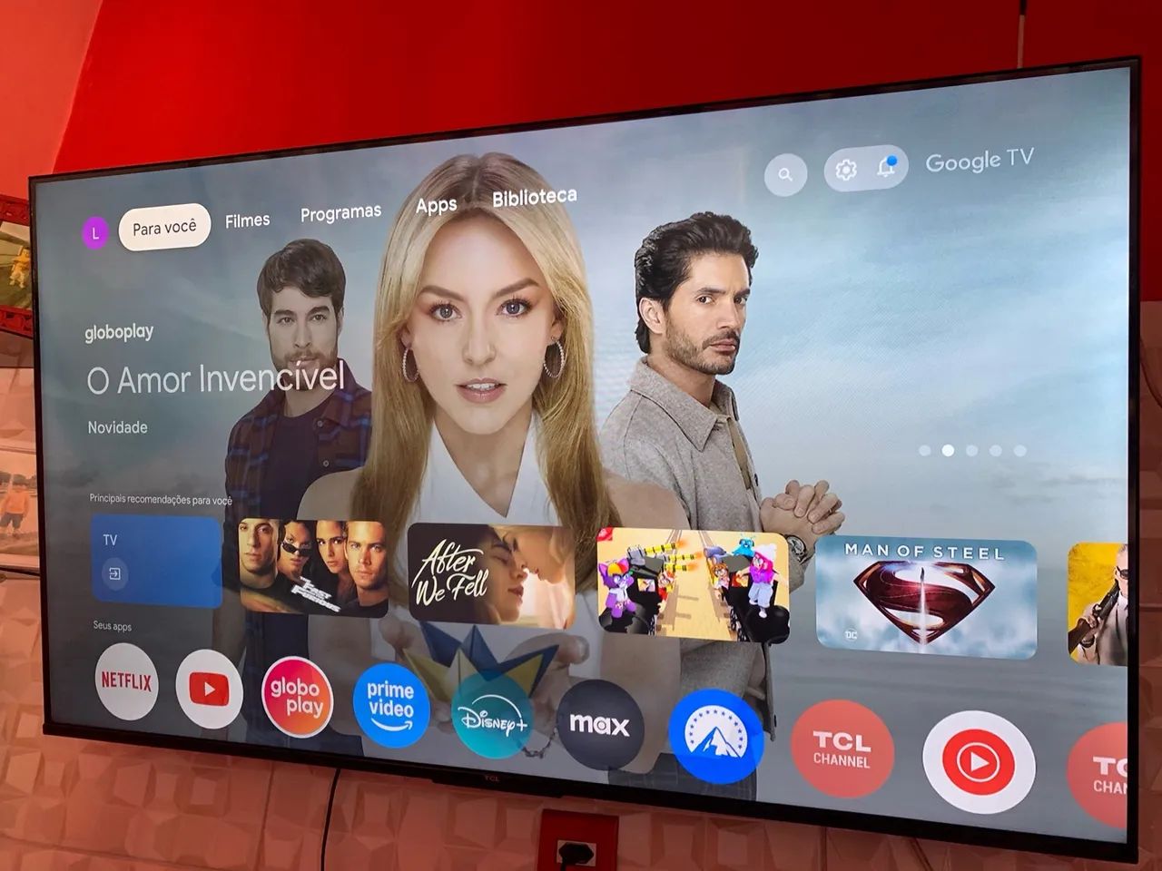 Smart TV TCL    ( comprei da loja fui a única dono e motivo eu comprei uma nova