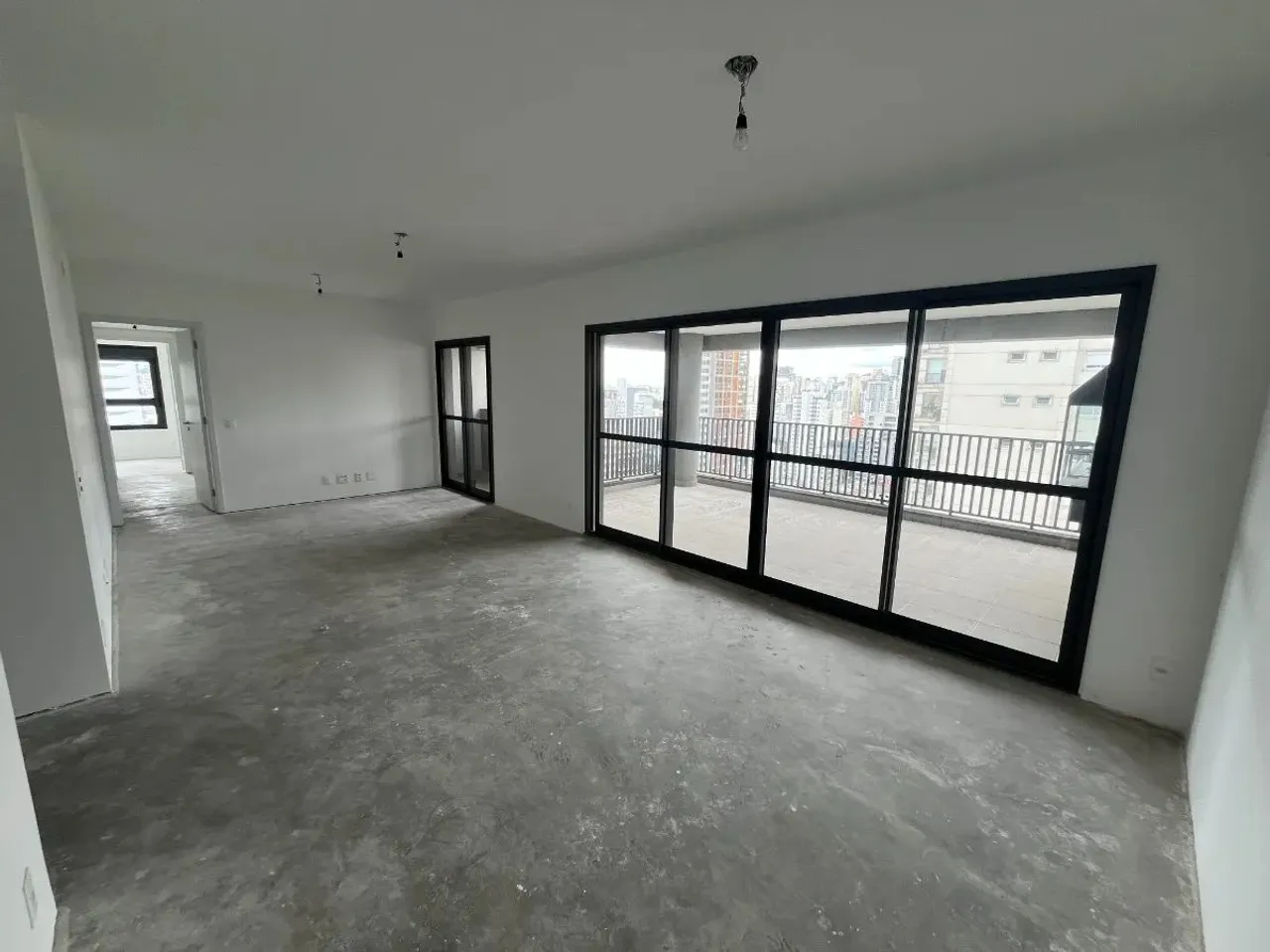Apartamento à venda no Condomínio Essência Perdizes no bairro Perdizes em São Paulo - SP