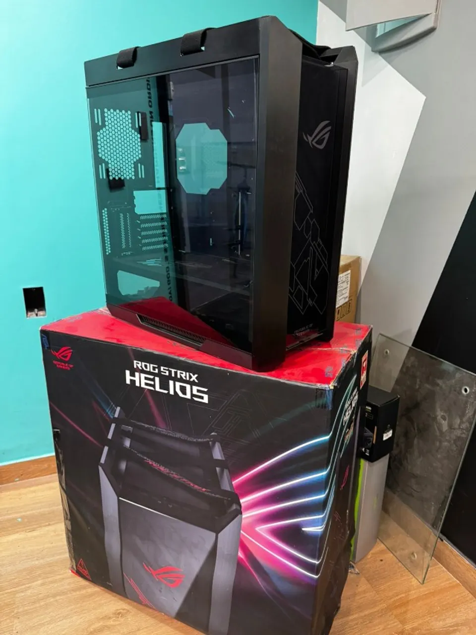GABINETE GAMER ROG STRIX HELIOS
