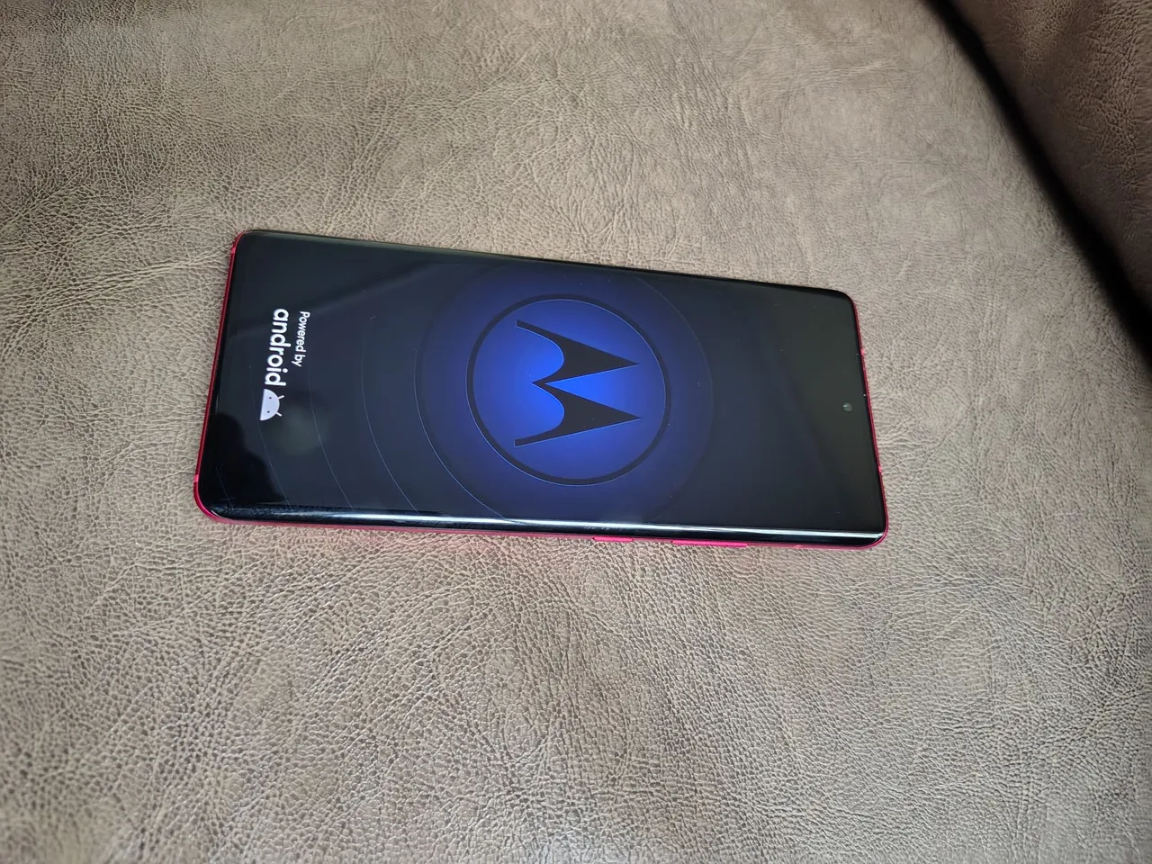 motorola edge 30 fusion 5G 8/256 viva magenta vermel<br>256 GB - Viva Magenta - Vegan Leather