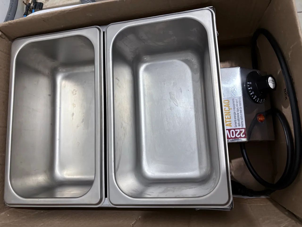 Mande sua proposta! Derretedeira de chocolate elétrica 220v. Nova! - Foto 2