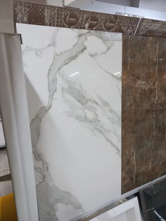 Piso 61x116 Statuario Polido RochaForte - Foto 2