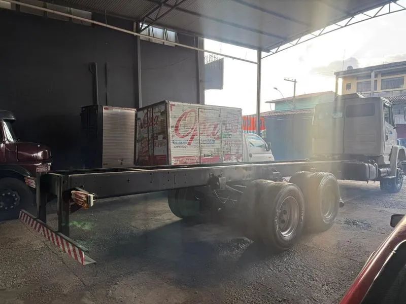 MERCEDES-BENZ L 1620 1999 - Foto 7