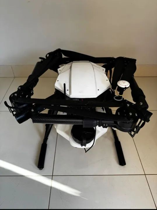 Drone Agrícola de Pulverização DJI 10 litros - Foto 5