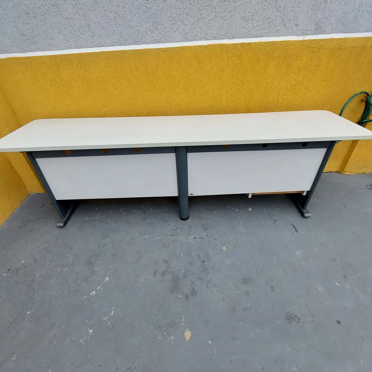 Mesa de Escritório 2.40 cm X 55 cm - Foto 2