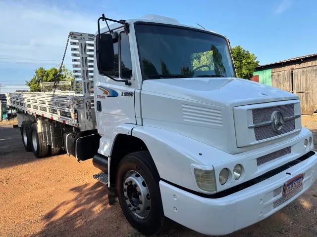 Caminhão Mercedes Benz 1620 - Foto 3