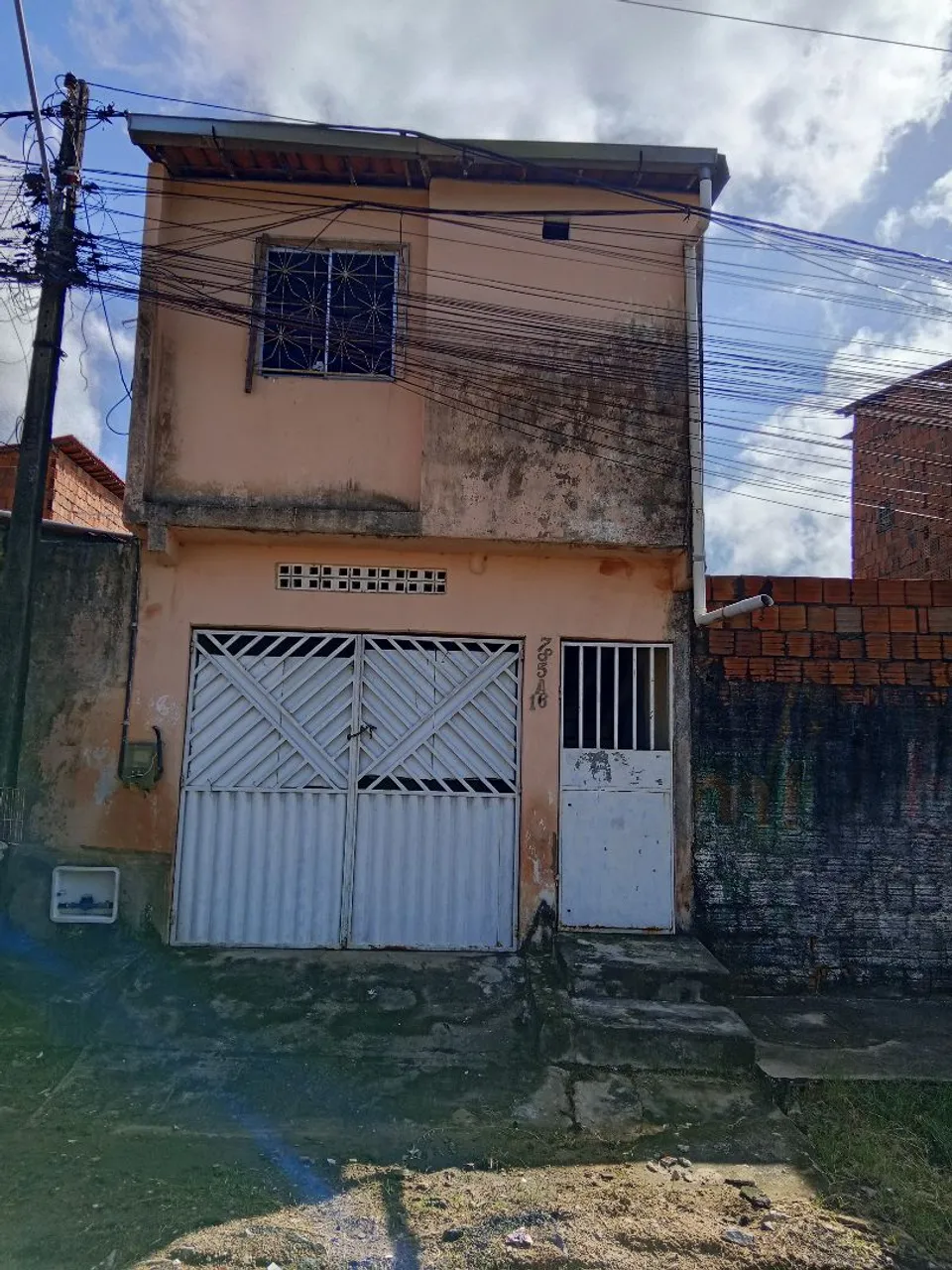 Casa duplex vendo ou troco por carro com volta