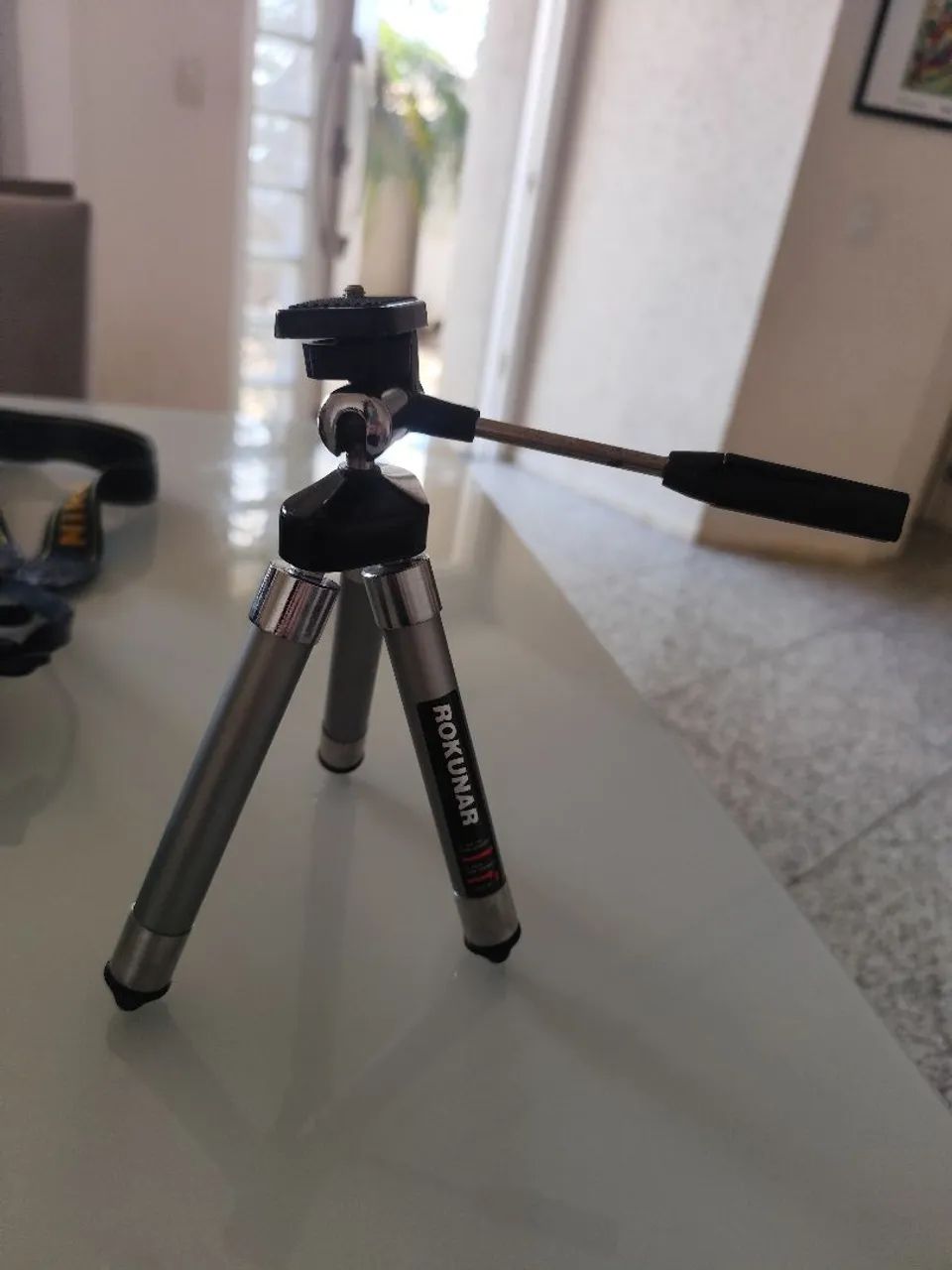 Mini tripé ROKUNAR 20 cm (alonga até 45 cm)