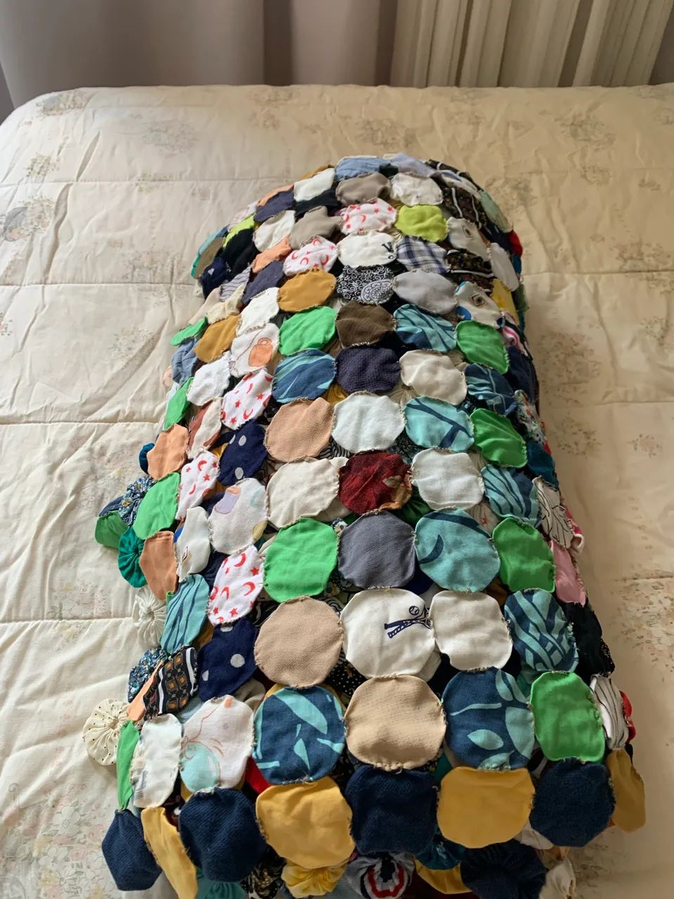 Cocha de cama de casal fuxico. - Foto 3