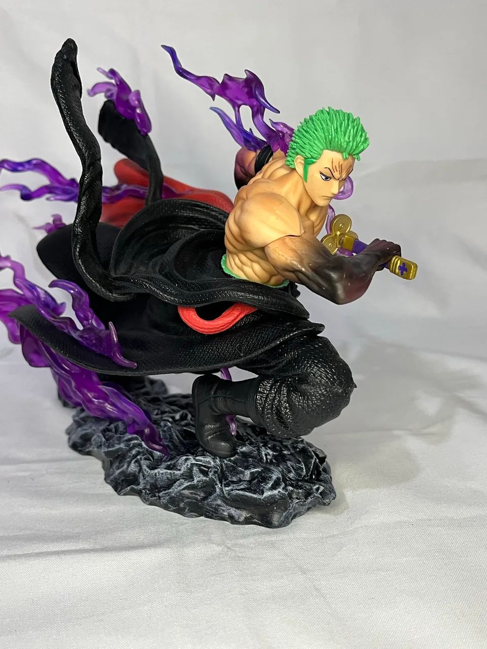 Action Figure Roronoa Zoro de One Piece - Brinquedo - Boneco colecionável
