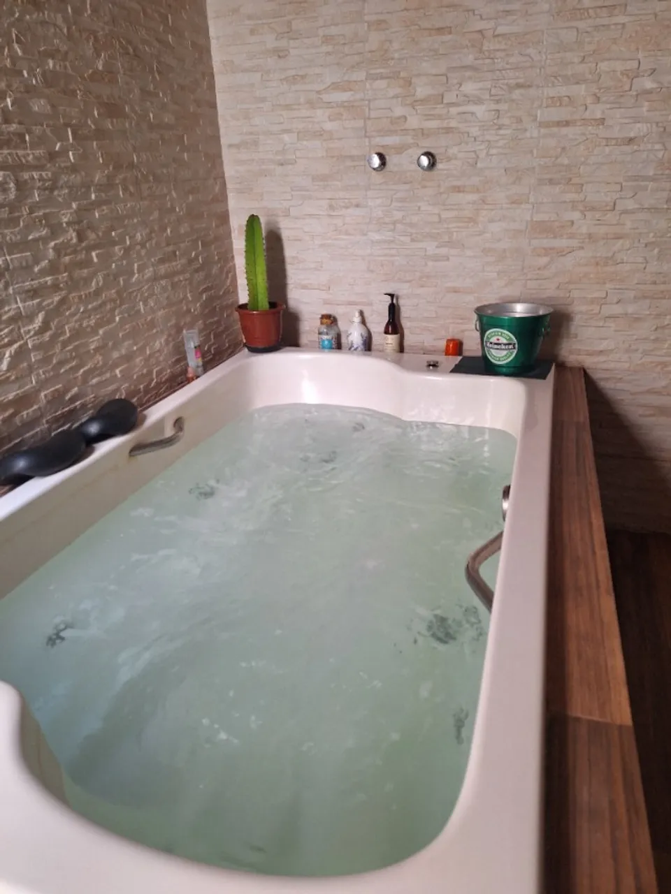 Apartamento Térreo com Área Privativa - Hidromassagem - 2 Qrt