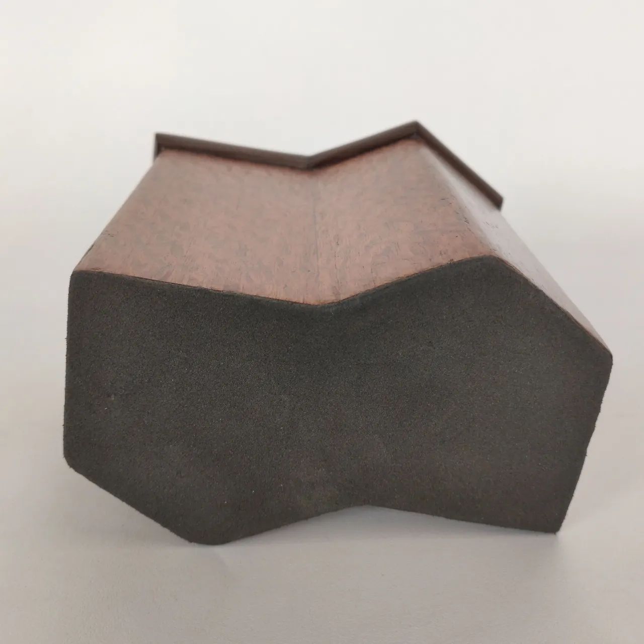 Vaso Decorativo de Mesa em Inox com Revestimento de Madeira - Design Sofisticado - Foto 4