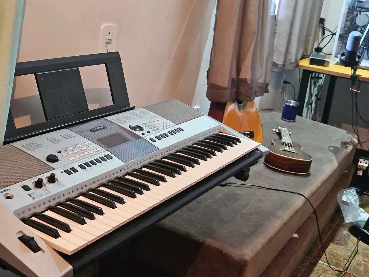 Teclado yamaha e413 - Foto 2