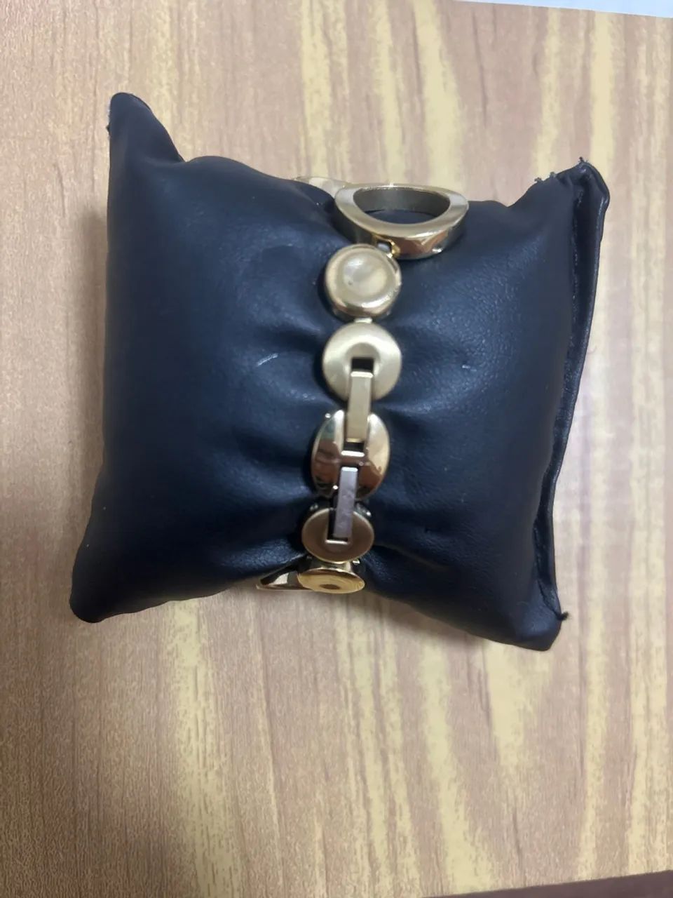 Relógio Feminino Fossil Dourado - Foto 2