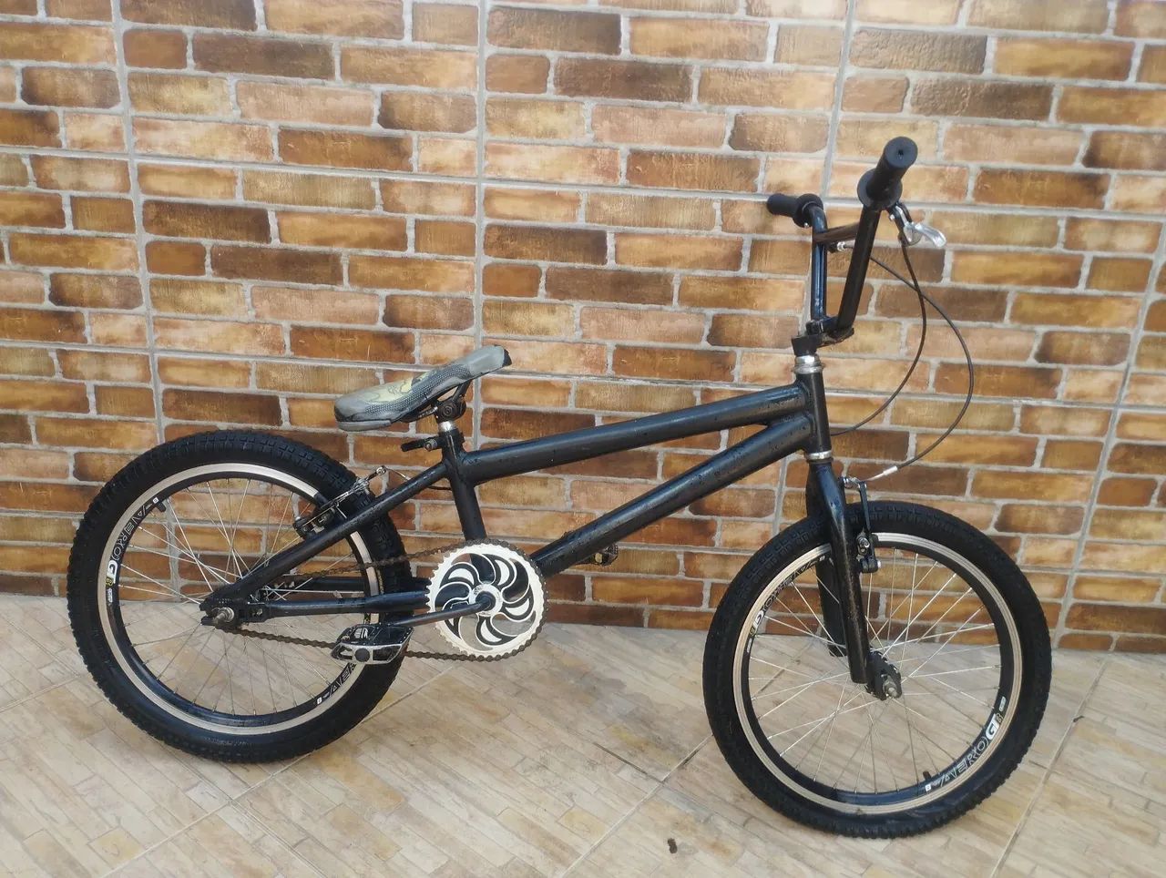 Vende-se bicicleta 