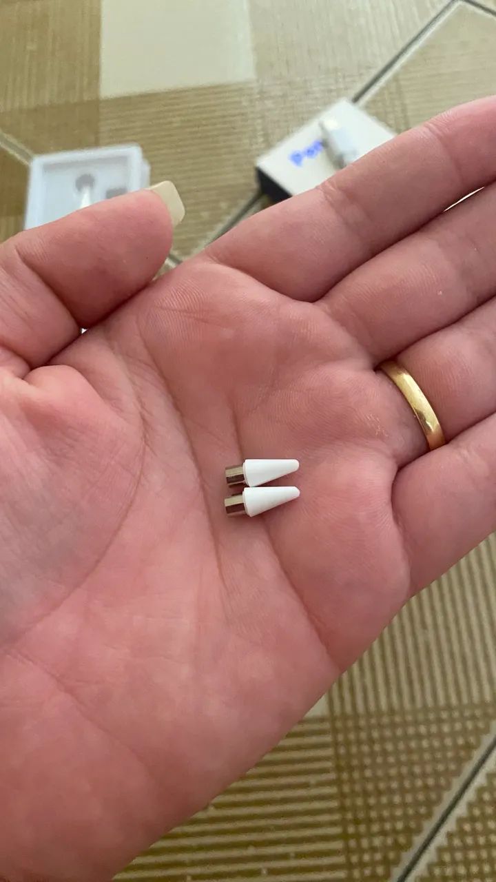 Caneta universal para tablet e celular  - Foto 5