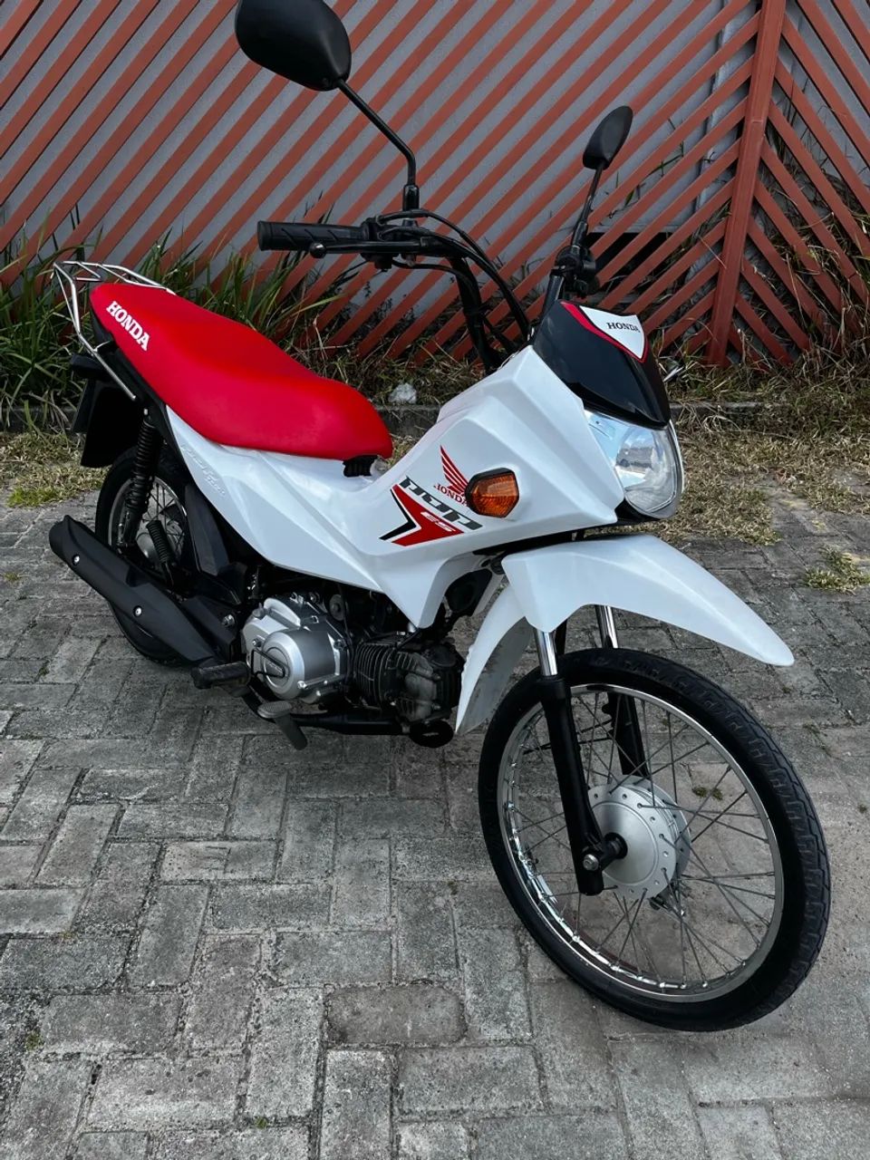 Pop 110 - Foto 2