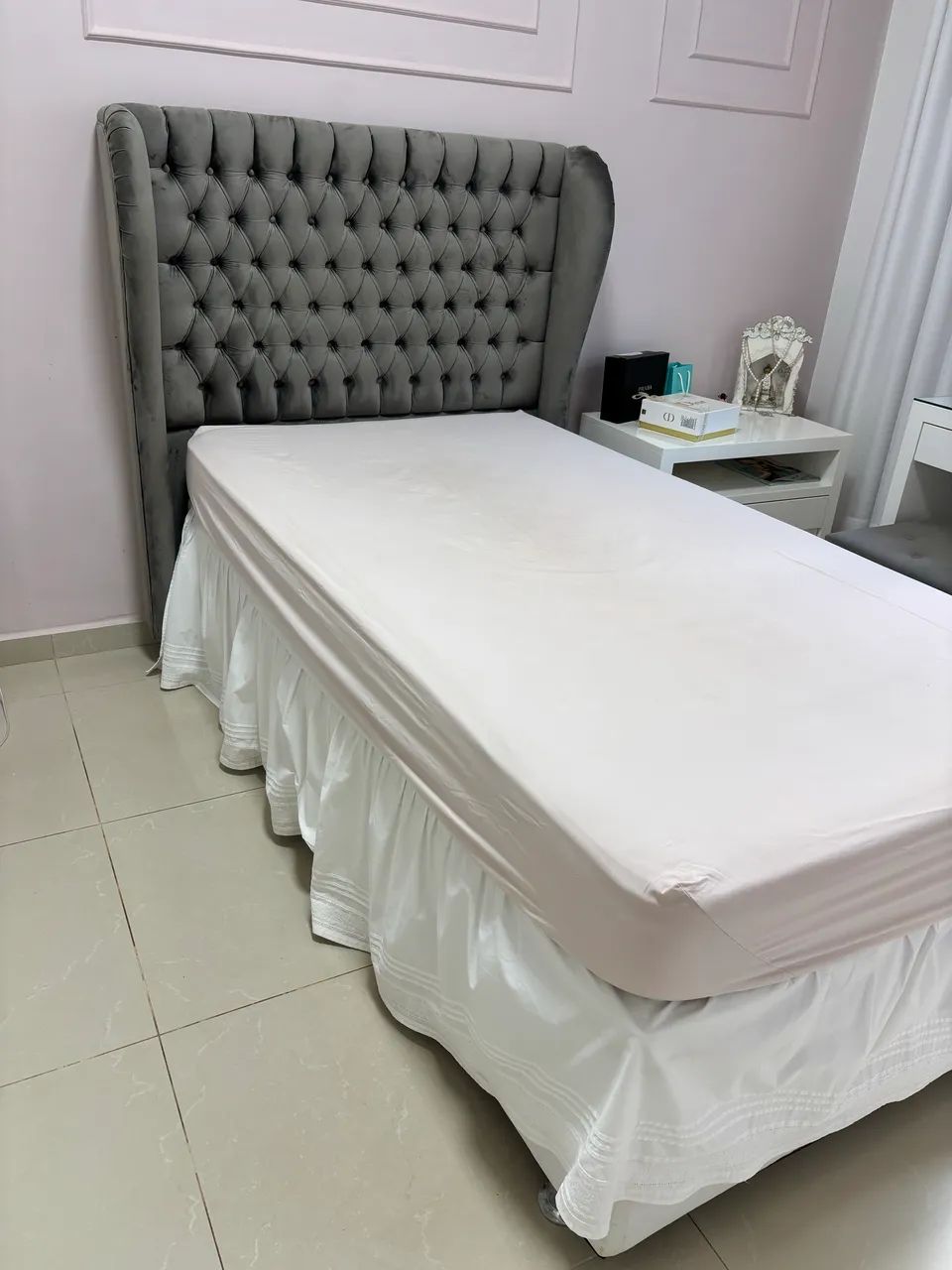 CAMA SOLTEIRÃO: COLCHÃO CASTOR E CAMA BAÚ 