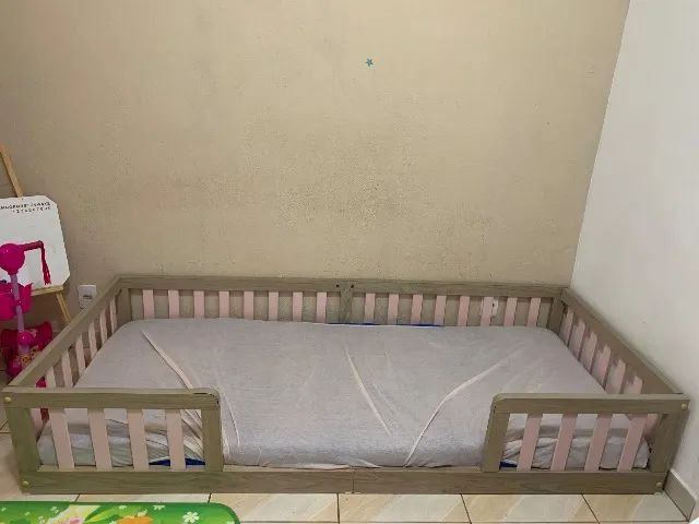 Cama infantil montessoriana 