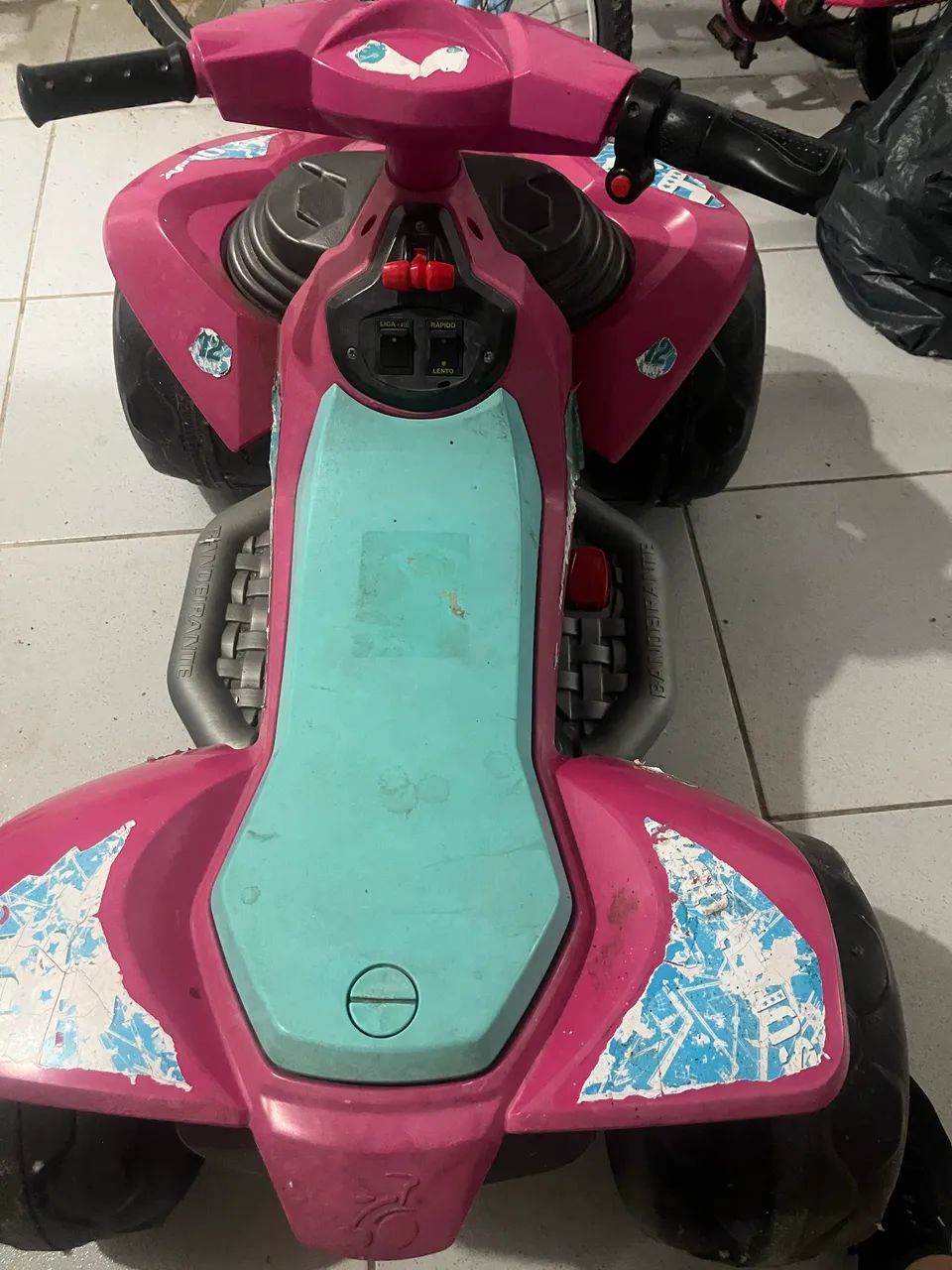 Moto elétrica infantil 