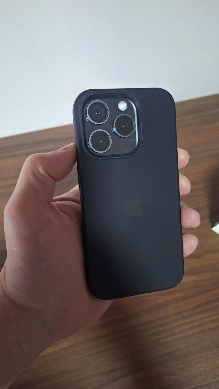 Celular Iphone 15 Pro Americano - Foto 2