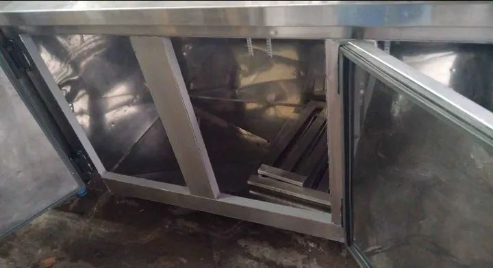Balcão refrigerado com condimentadora  - Foto 3