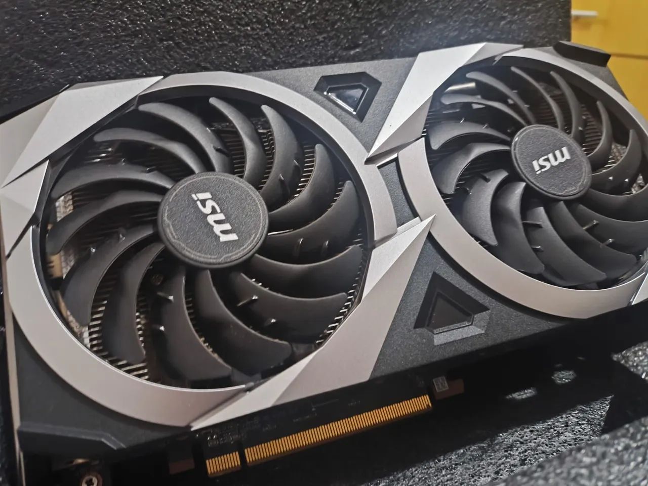 placa de video rx 6750 xt - Foto 2