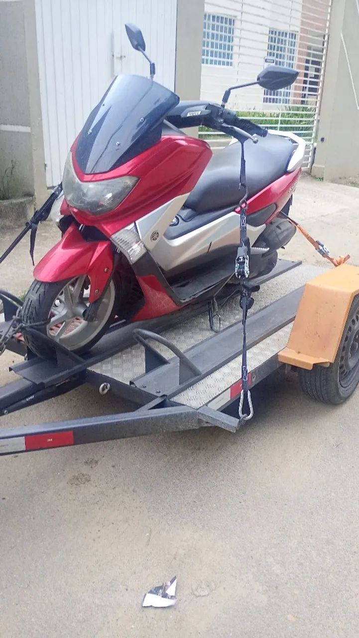 Reboque de motos e triciclo 