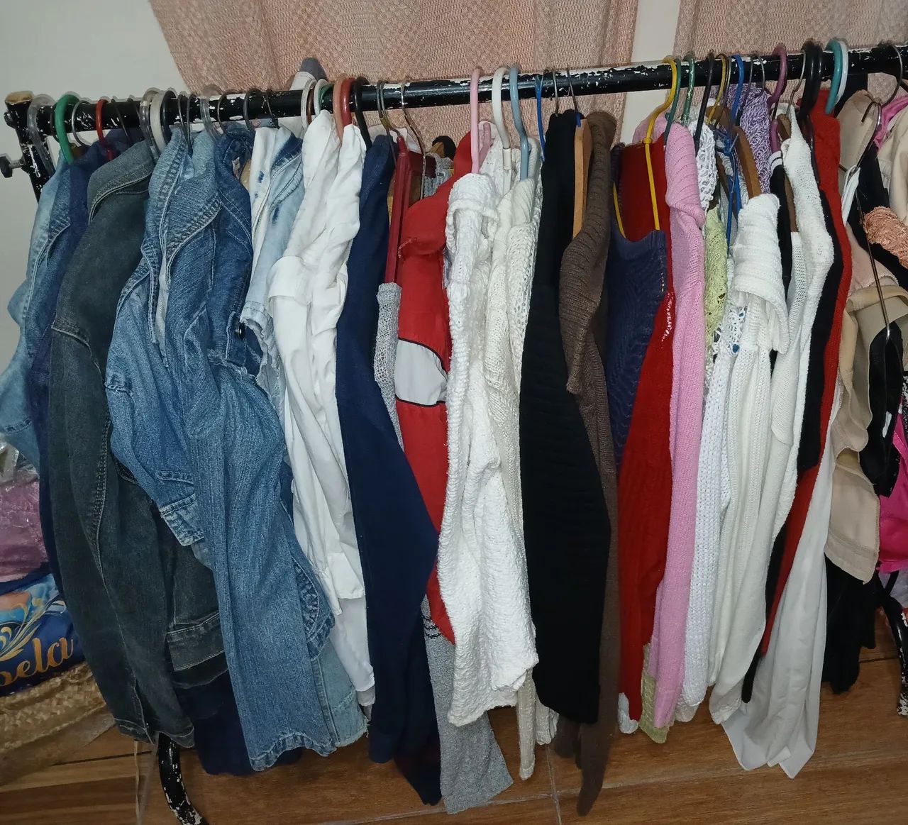 Lote de roupas 