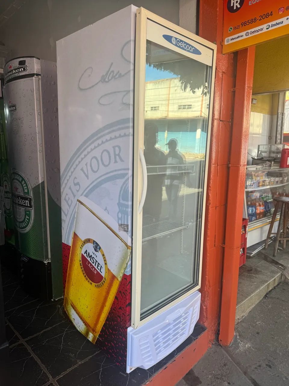 Cooler expositor vertical Refrigerado Gelopar - Foto 2