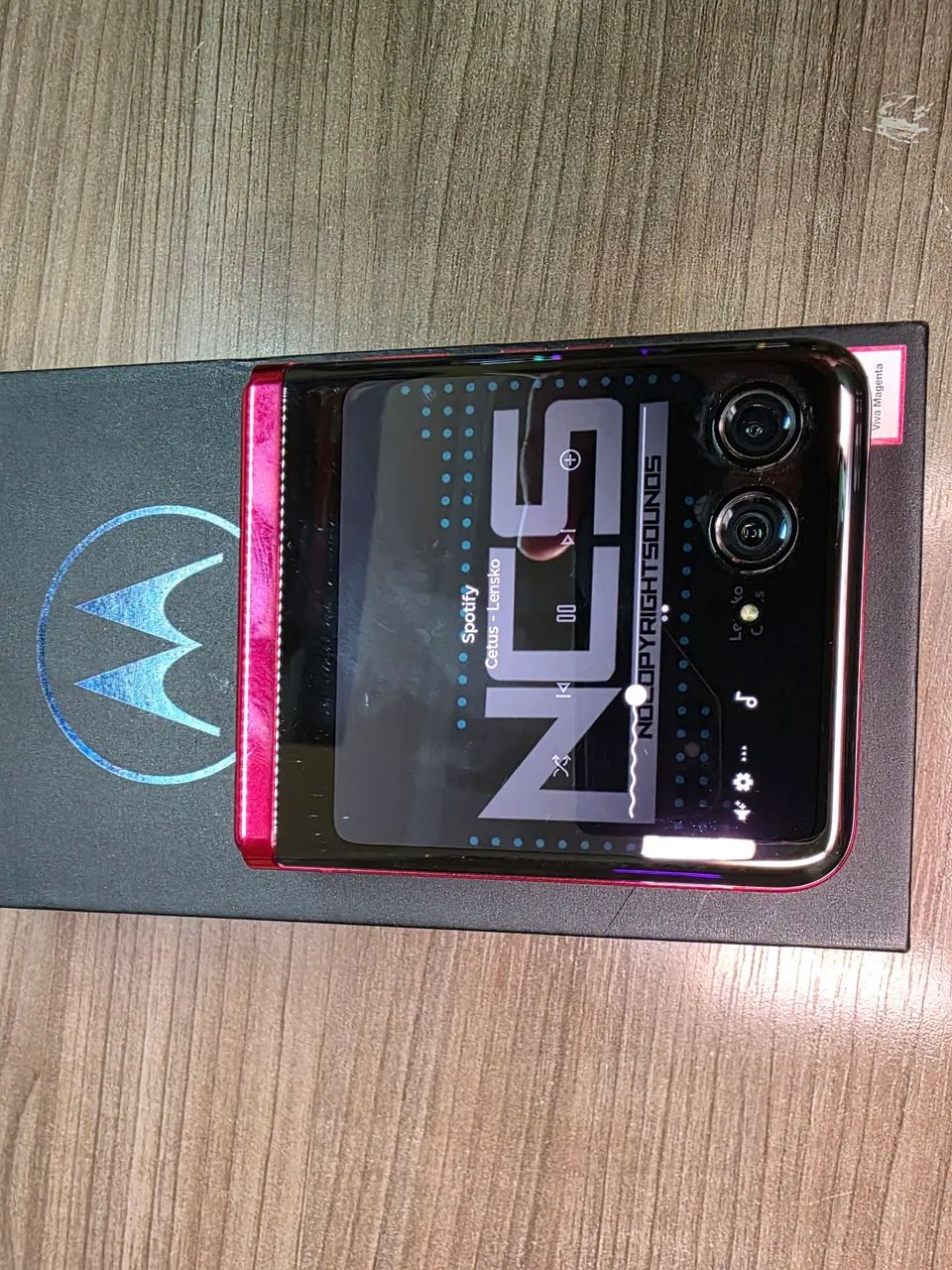 Motorola Razr 40 Ultra - Foto 4