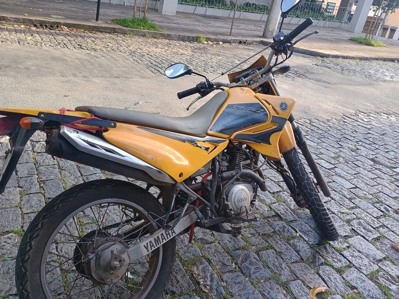 XTZ 125k 2013. Vendo ou troco.