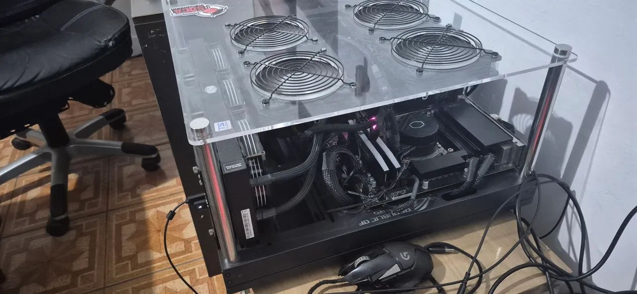 Gabinete Gamer Thermaltake Core P3  - Foto 3