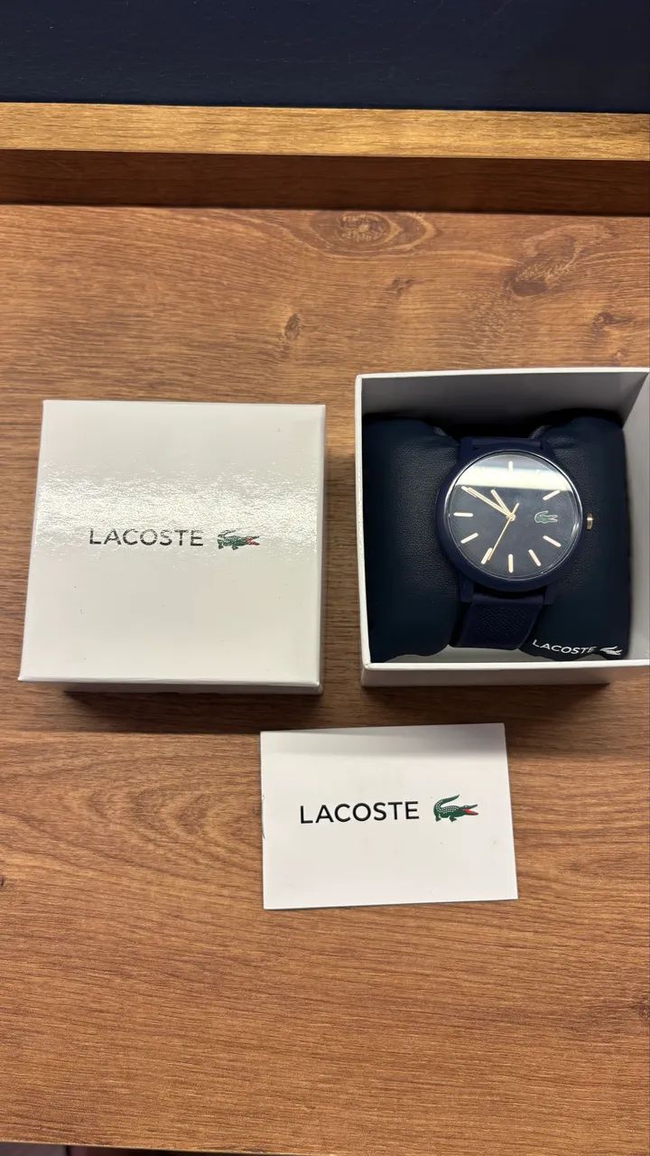 Relógio Masc. Lacoste Azul com pulseira de borracha  - Foto 2