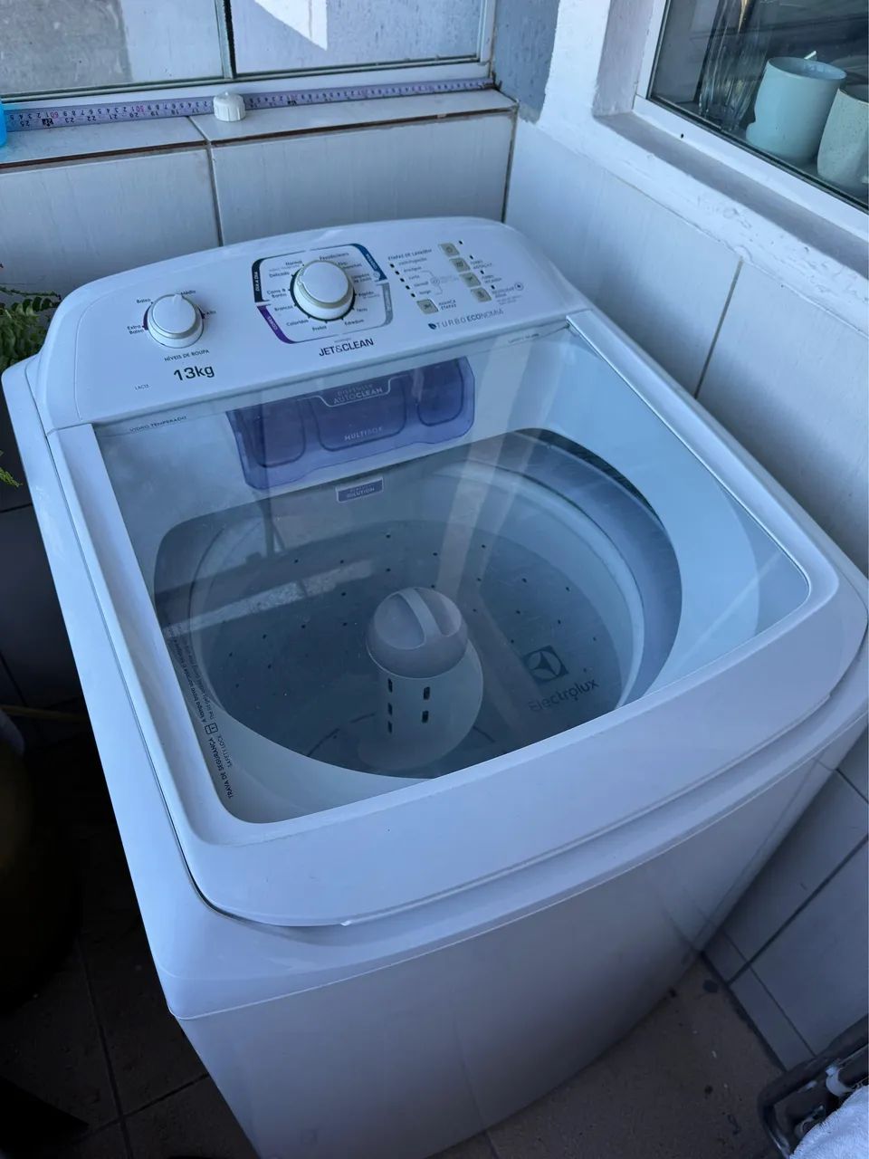 Seu conforto tá aqui. Adeus lavar roupa na mão! Máquina de lavar ELETROLUX 13KG JET&CLEAN  - Foto 4