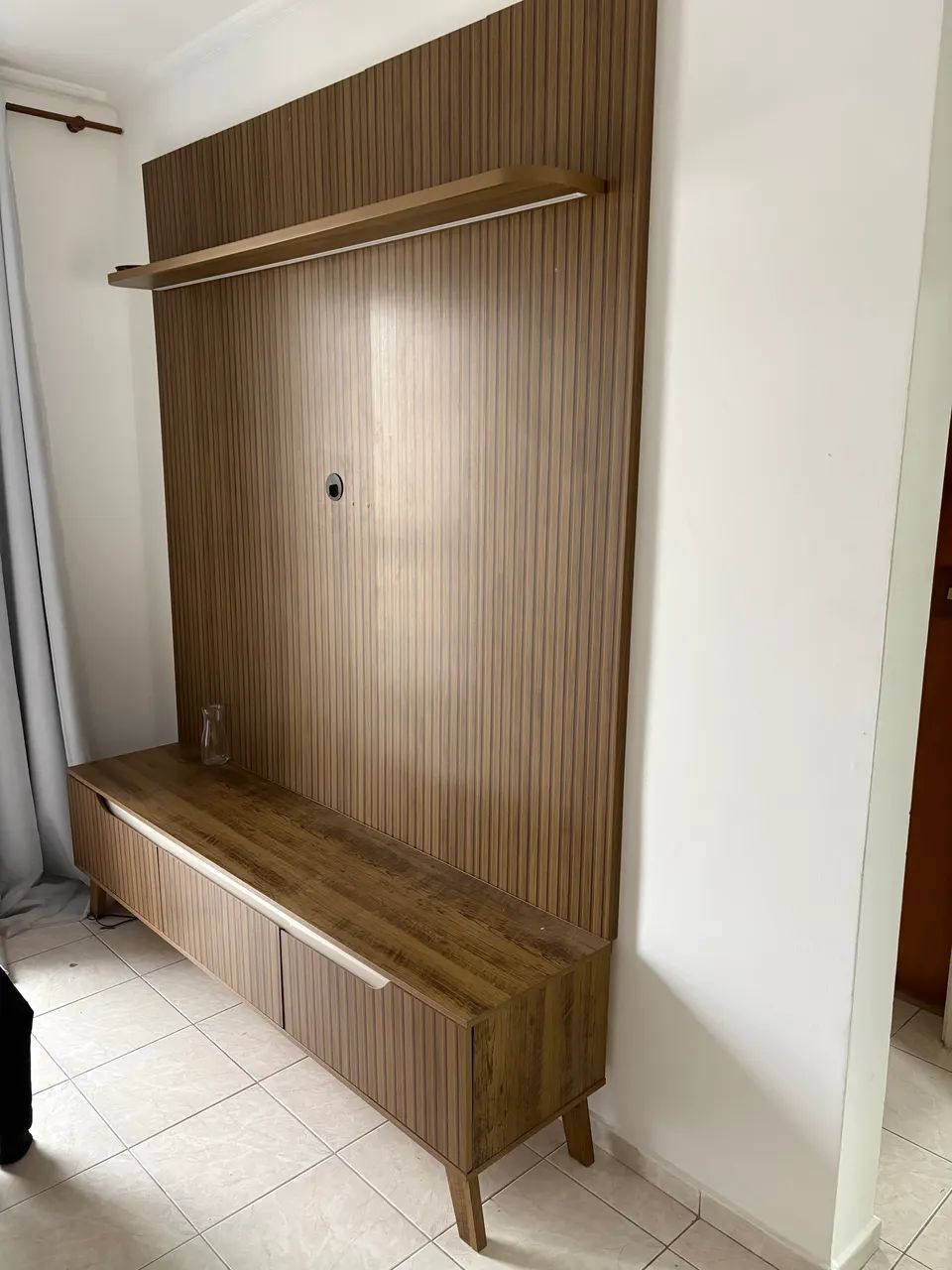 Rack de madeira + Painel 