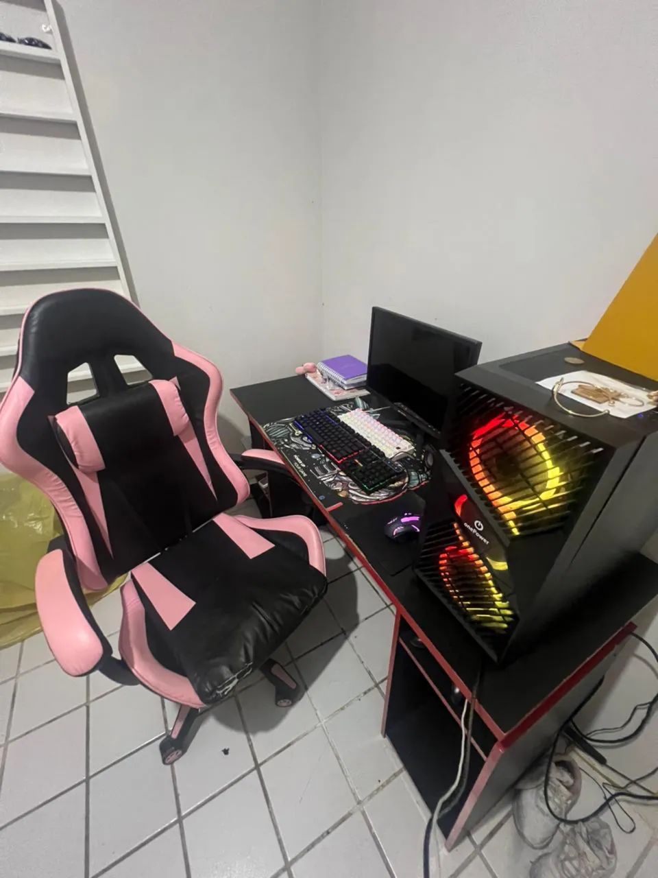 Vendo PC GAMER + mesa e cadeira gamer