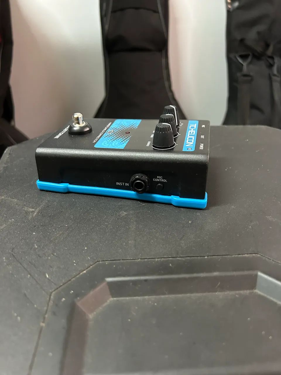 TC-Helicon VOICETONE C1 HARDTUNE ジャンク Pedal TC Helicon VoiceTone C1 HardTune & Correction - Instrumentos