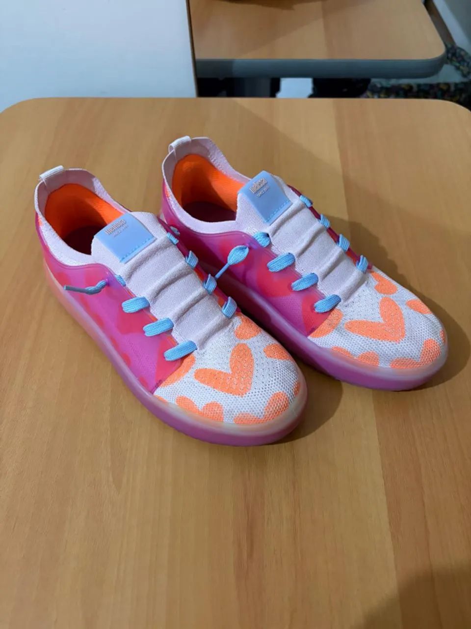 Tênis Melissa Urban Rosa e Laranja - Foto 2