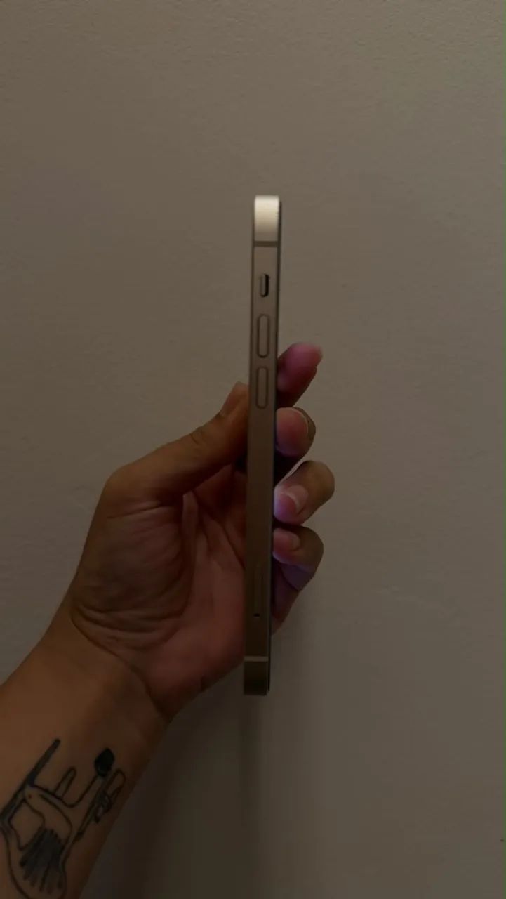 IPHONE 12 - 64GB - Foto 3